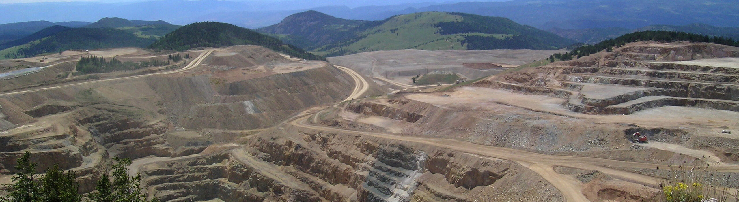 Real Cresson open-pit gold mine disturbance in the Cripple Creek and Victor district, Colorado